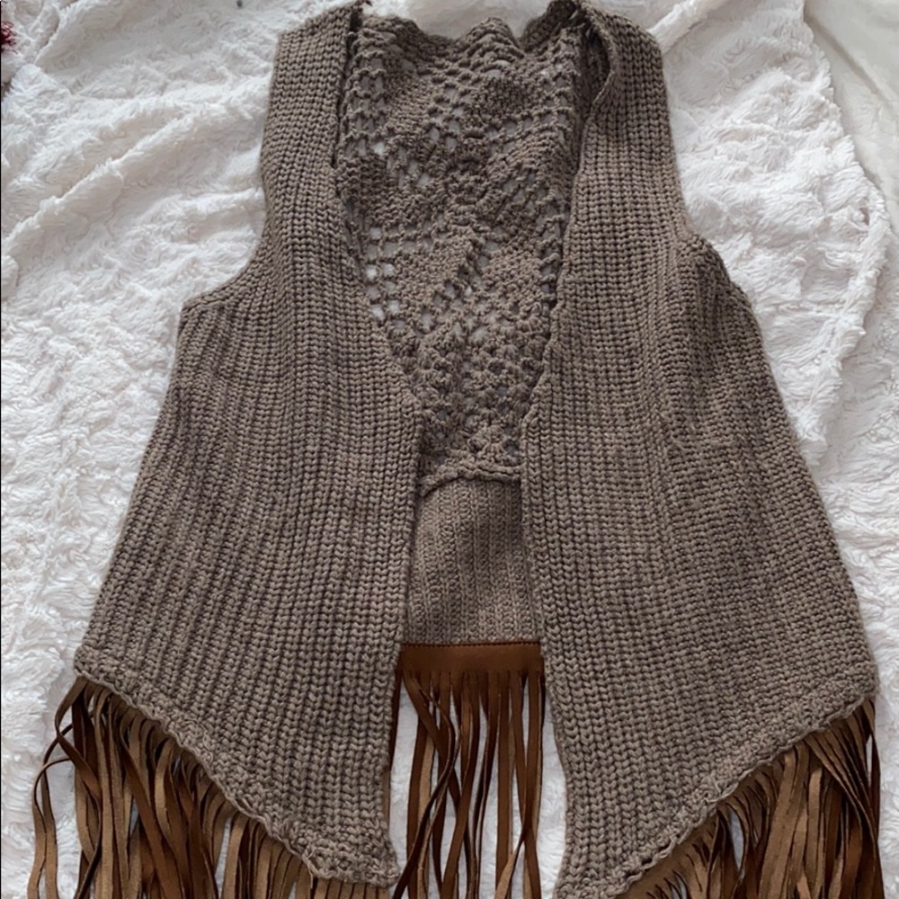Oya fringed vest
